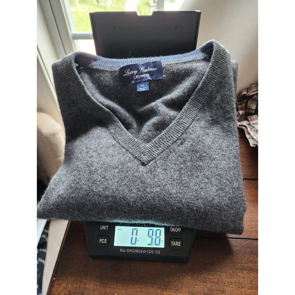 Cremieux 100% Luxury Cashmere Men's Sweater XL Heathered Gray V-Neck Soft Luxury - Picture 8 of 8